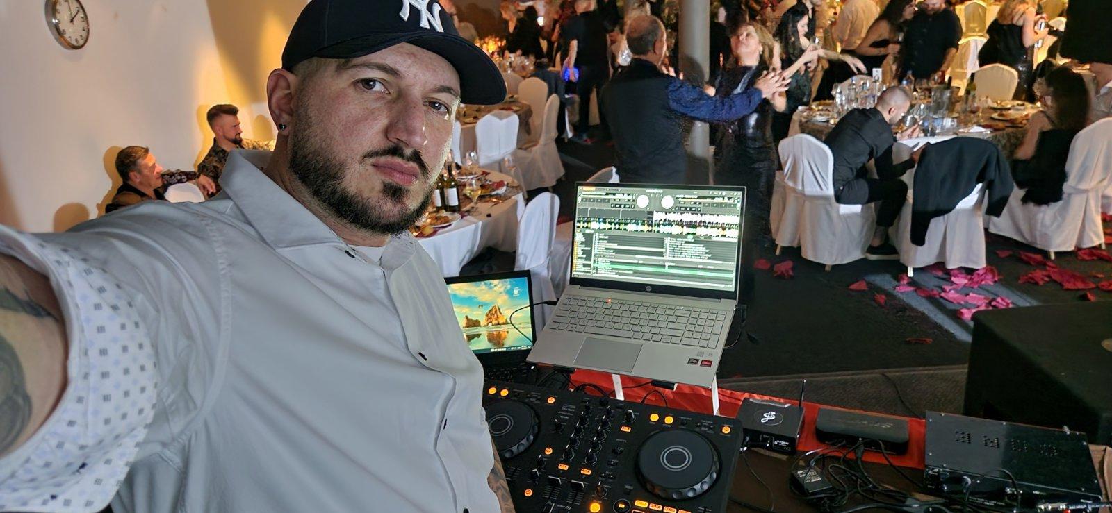 DJ Releto - DJ за фирмено парти